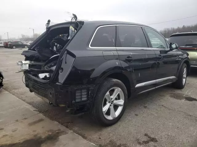 2023 Audi Q7 Premium Plus