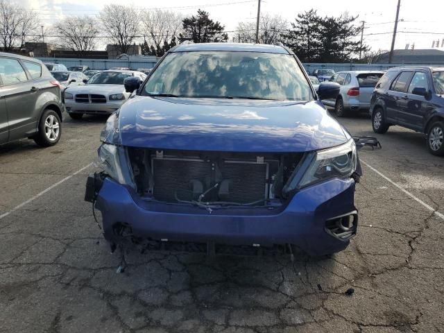 2020 Nissan Pathfinder Platinum