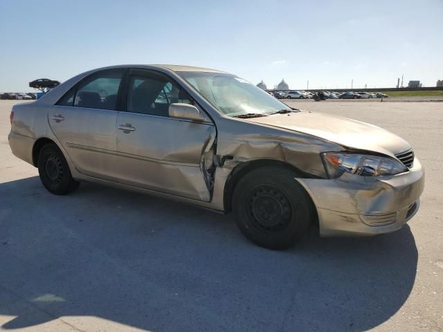 2005 Toyota Camry LE