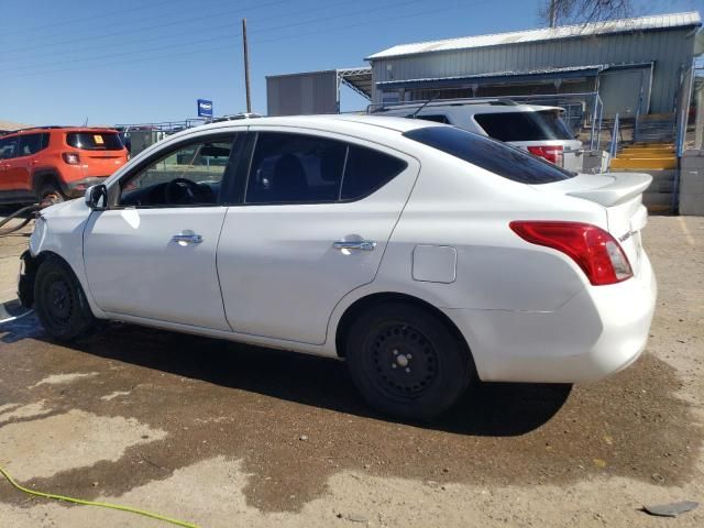 2014 Nissan Versa S