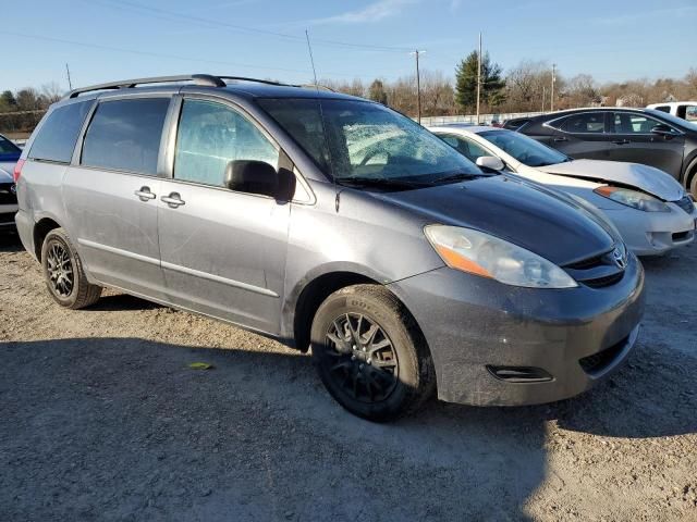 2008 Toyota Sienna CE