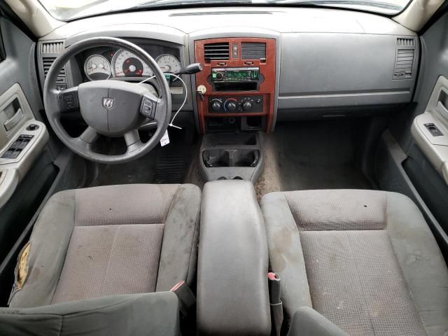 2005 Dodge Dakota Quad SLT