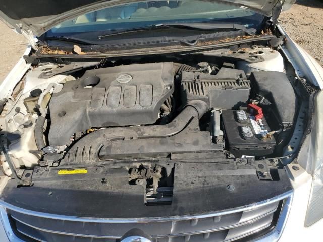 2010 Nissan Altima Base