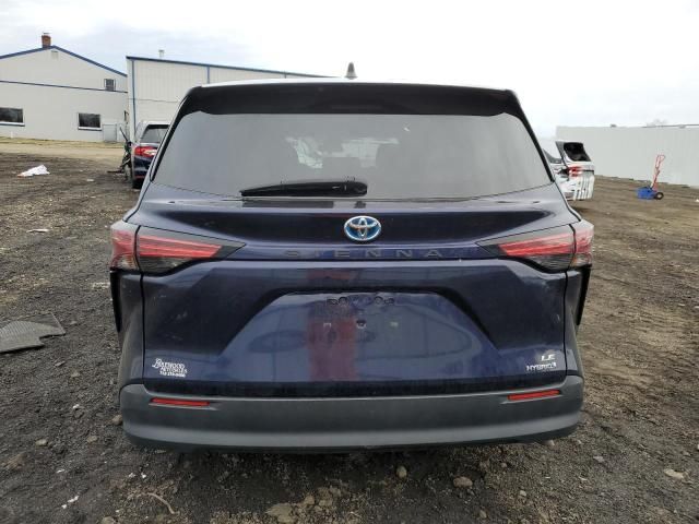 2021 Toyota Sienna LE