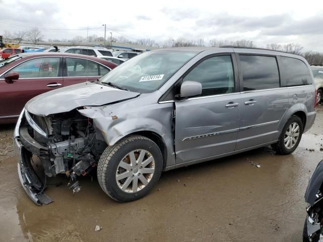 2016 Chrysler Town & Country Touring