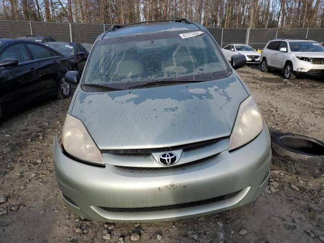 2010 Toyota Sienna CE