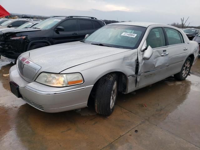 2008 Lincoln Town Car Signature Limited