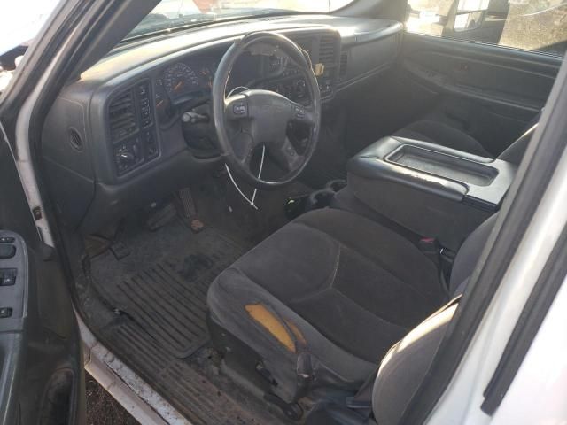 2004 GMC Sierra K2500 Heavy Duty