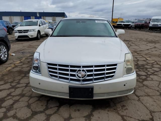 2011 Cadillac DTS Platinum