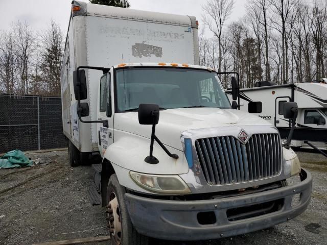 2004 International 4000 4300