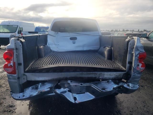 2005 Dodge Dakota SLT