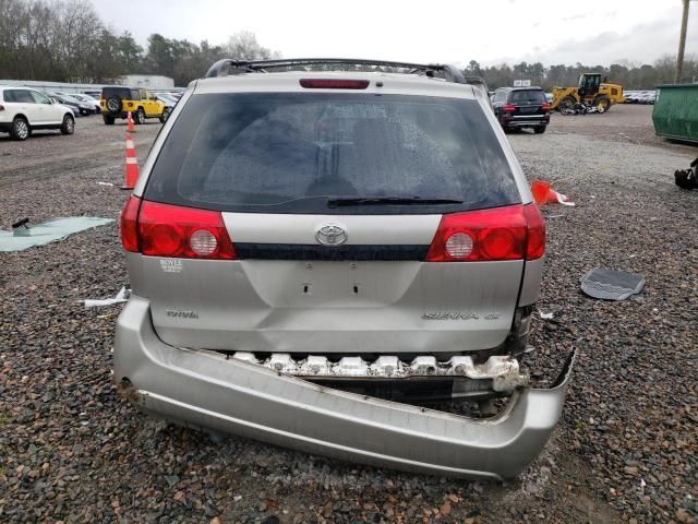 2007 Toyota Sienna CE