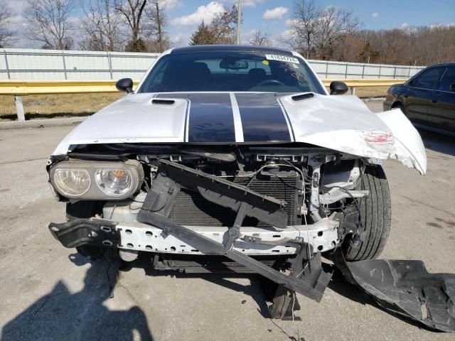 2014 Dodge Challenger SXT