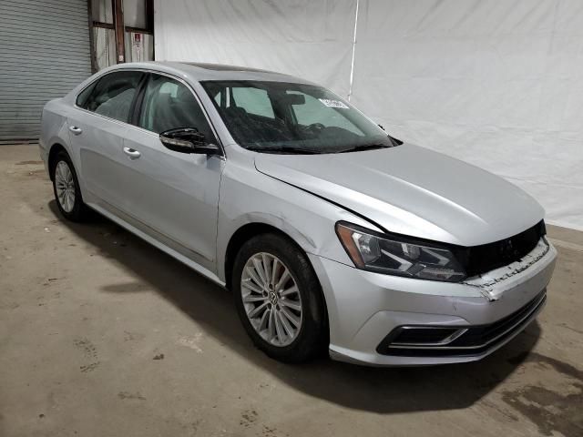 2016 Volkswagen Passat SE