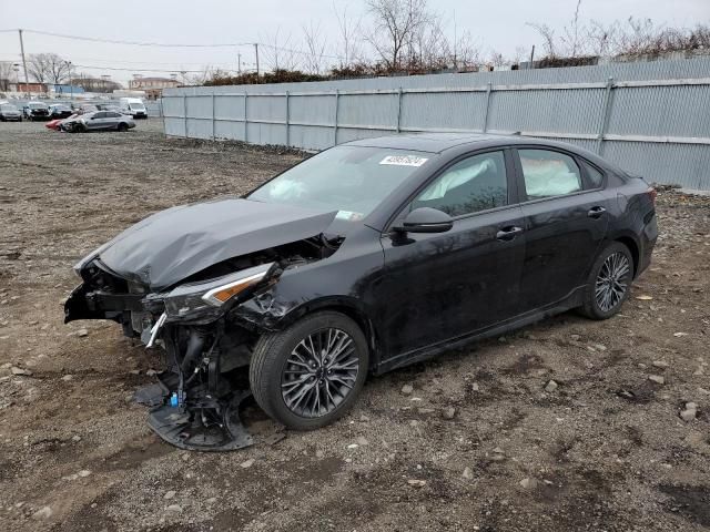 2022 KIA Forte GT Line