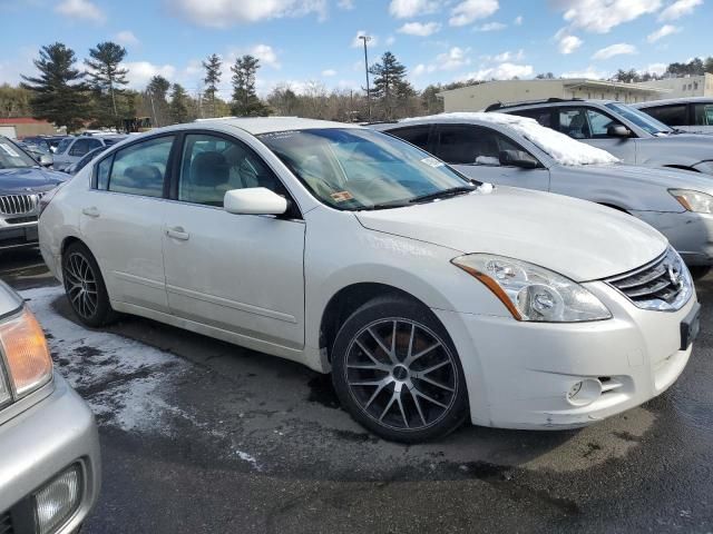 2010 Nissan Altima Base