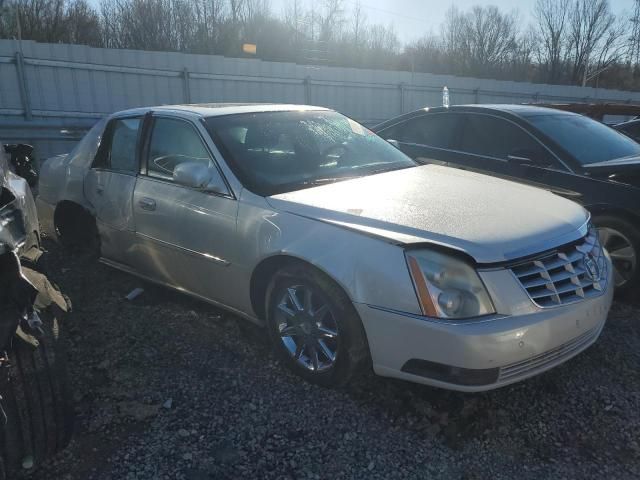 2010 Cadillac DTS Luxury Collection