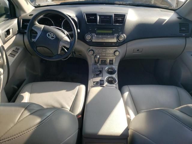 2010 Toyota Highlander SE