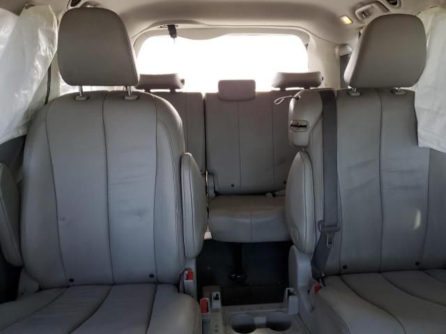 2012 Toyota Sienna XLE