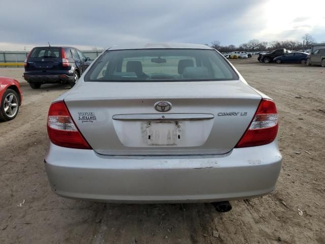 2004 Toyota Camry LE