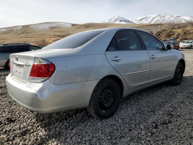 2005 Toyota Camry LE