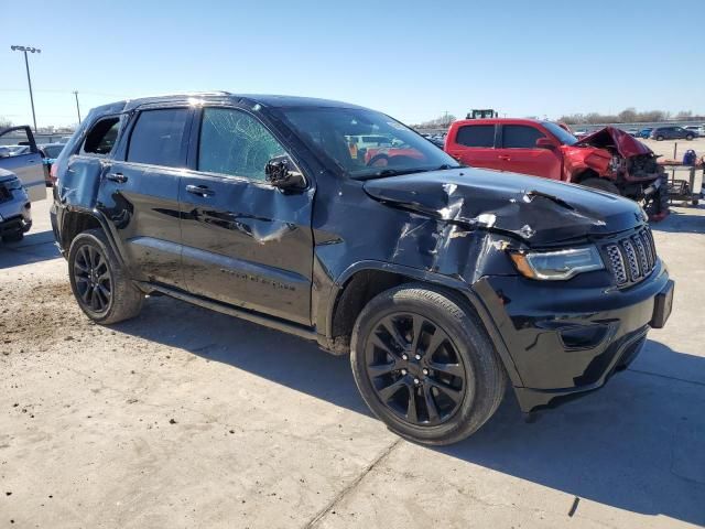 2020 Jeep Grand Cherokee Laredo