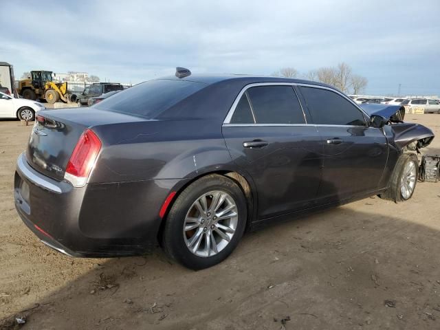 2017 Chrysler 300 Limited