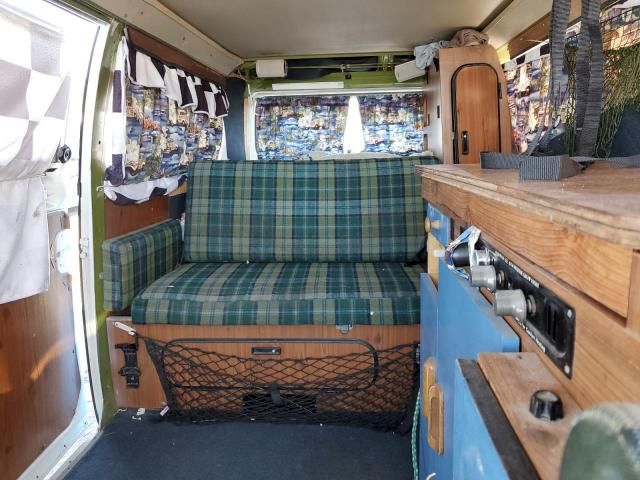 1978 Volkswagen Kombi Camp