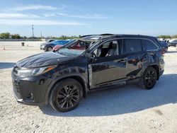 Salvage cars for sale from Copart Arcadia, FL: 2019 Toyota Highlander SE
