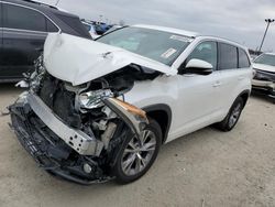 Salvage cars for sale from Copart Indianapolis, IN: 2015 Toyota Highlander XLE