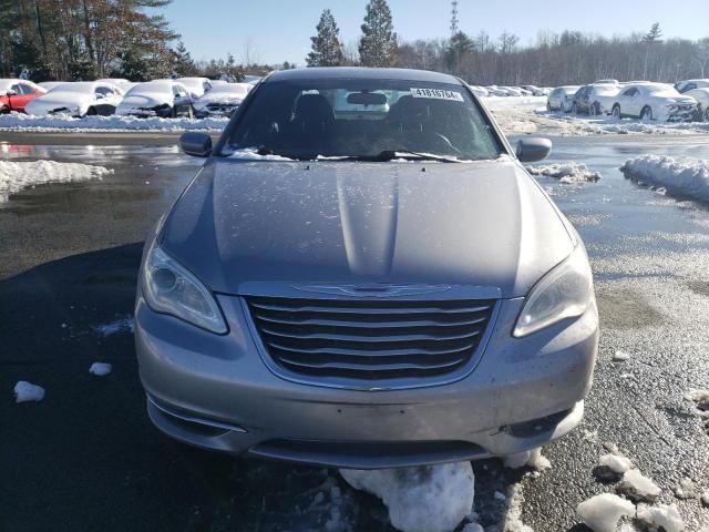 2013 Chrysler 200 LX