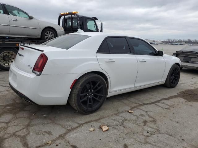 2019 Chrysler 300 S