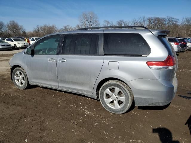 2012 Toyota Sienna LE