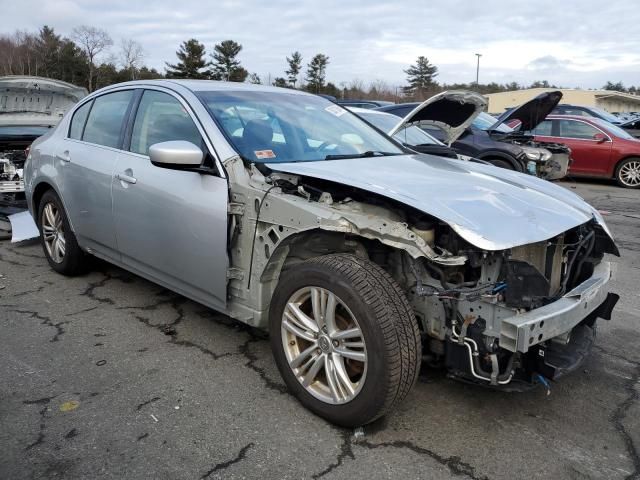 2015 Infiniti Q40