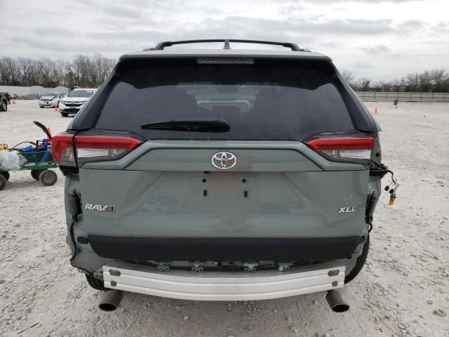 2023 Toyota Rav4 XLE Premium