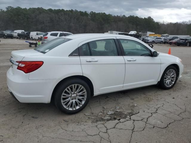 2013 Chrysler 200 Limited