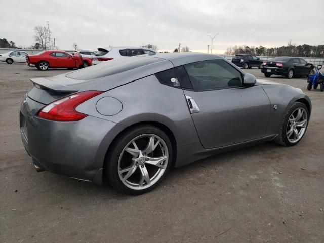 2011 Nissan 370Z Base