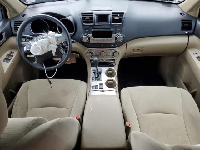 2011 Toyota Highlander Base