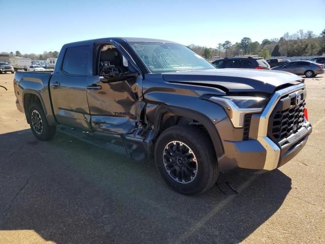 2023 Toyota Tundra Crewmax SR