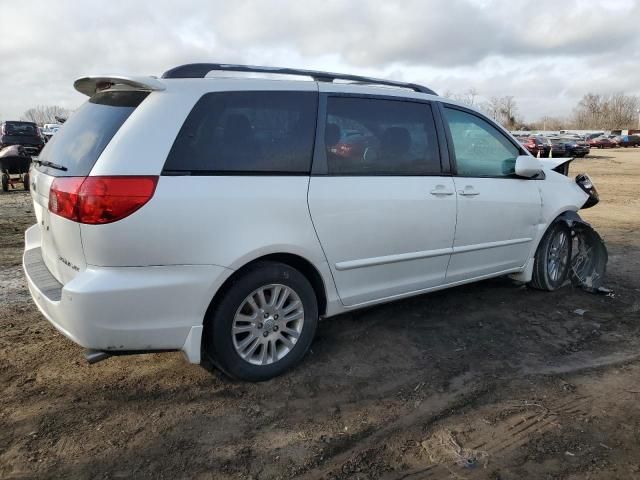 2008 Toyota Sienna XLE