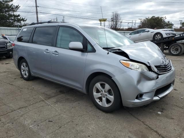 2011 Toyota Sienna LE