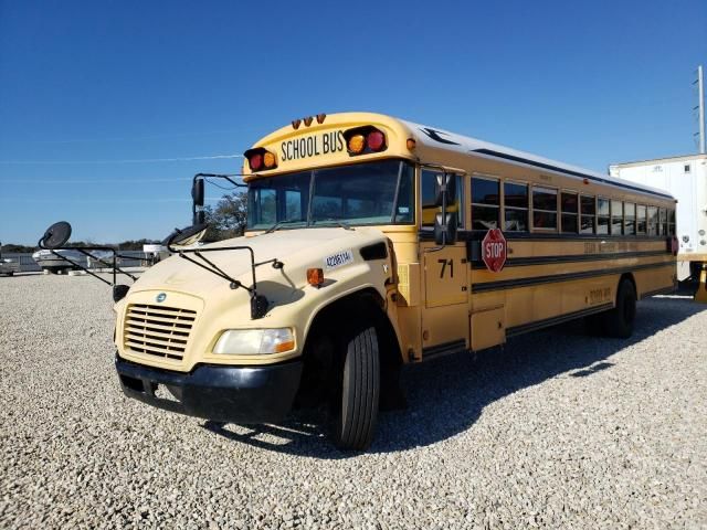 2010 Blue Bird School Bus / Transit Bus