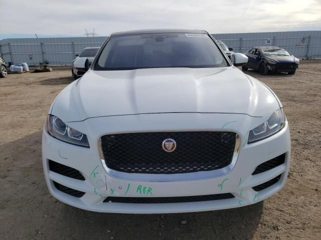 2019 Jaguar F-PACE Prestige