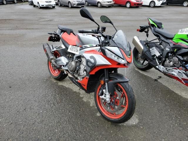 2021 Aprilia Tuono 660