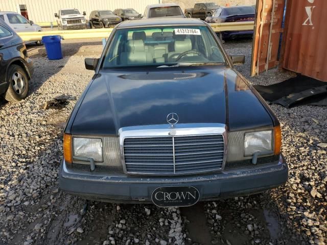 1991 Mercedes-Benz 300 E