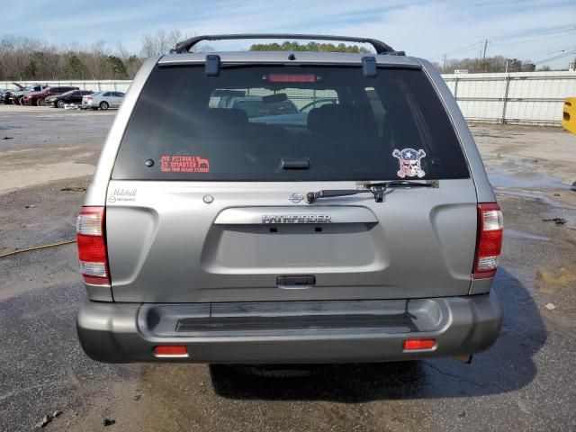 2000 Nissan Pathfinder LE