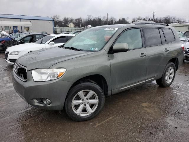 2010 Toyota Highlander SE