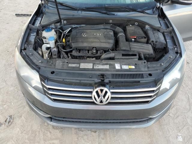 2014 Volkswagen Passat S