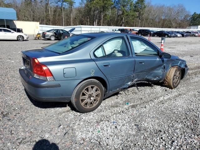 2004 Volvo S60