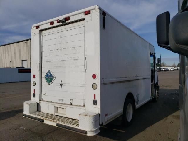 1999 Freightliner Chassis M Line WALK-IN Van